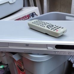 Toshiba DVD Player W/Remote