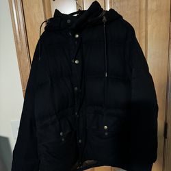 Tom Ford 100% Cashmere Jacket Over $5K Retail