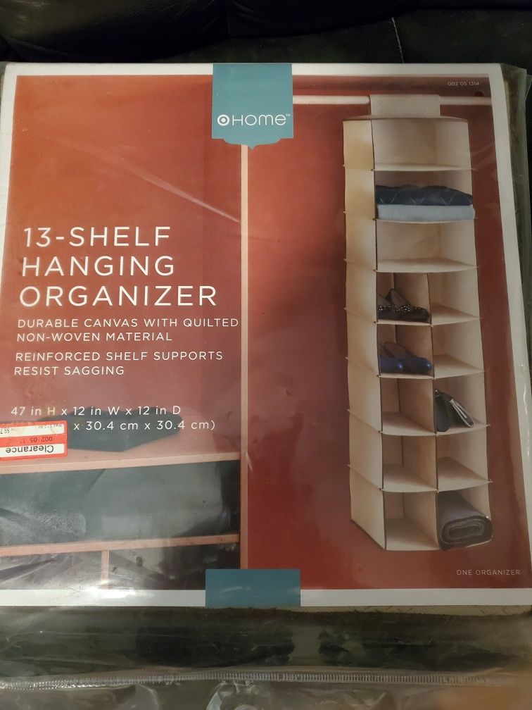 Shelf organizer