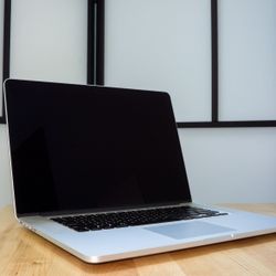 Macbook Pro