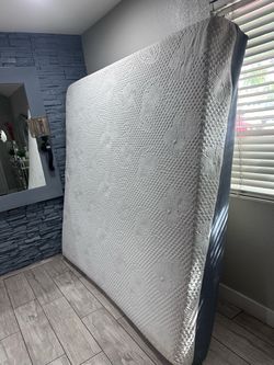 King size mattress