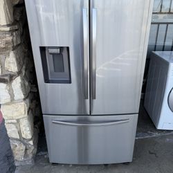 2 Yrs Old Samsung Stainless Steel Refrigerator And Bottom Freezer 
