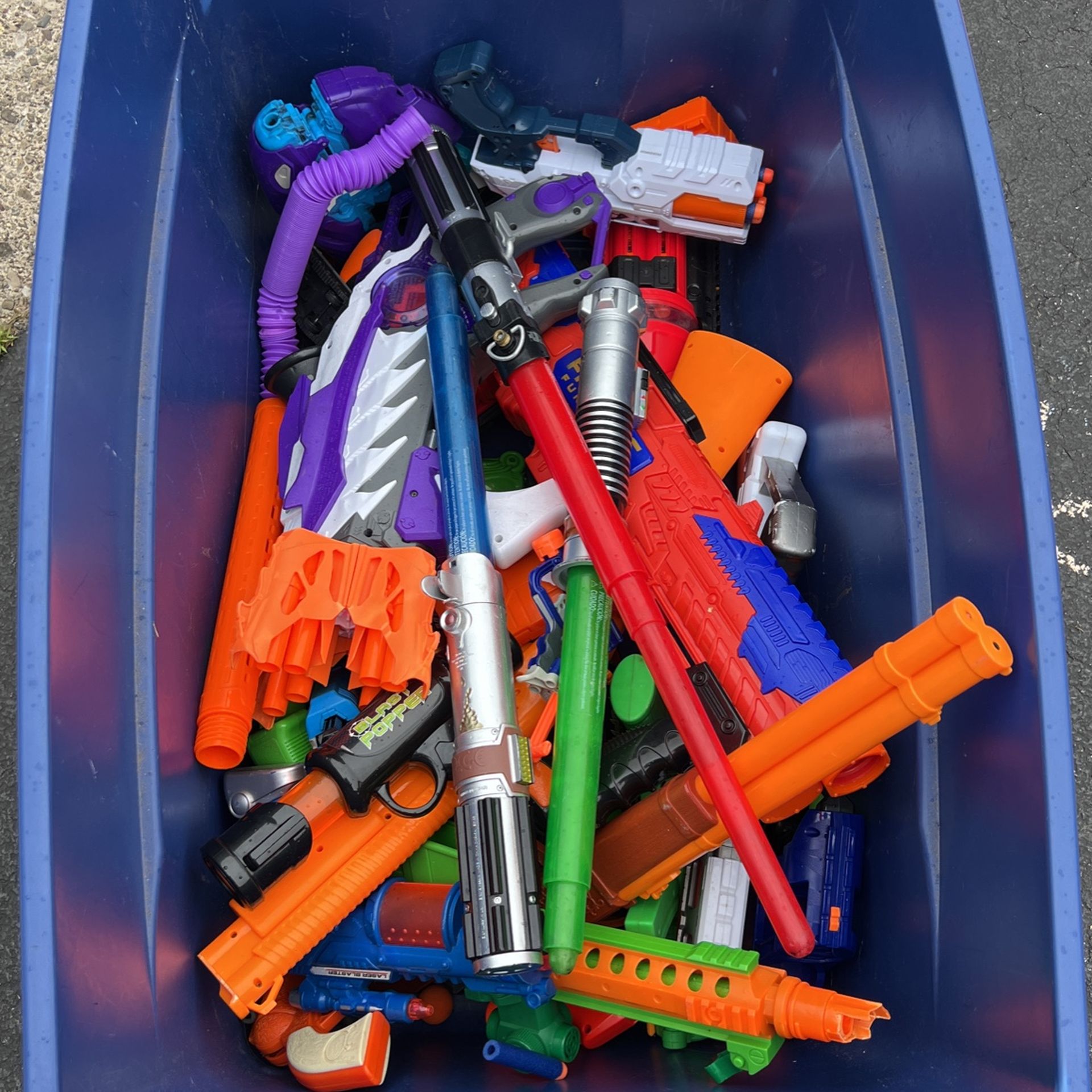 Box Of Over 15 Nerf Guns And Bullets Light Savors 