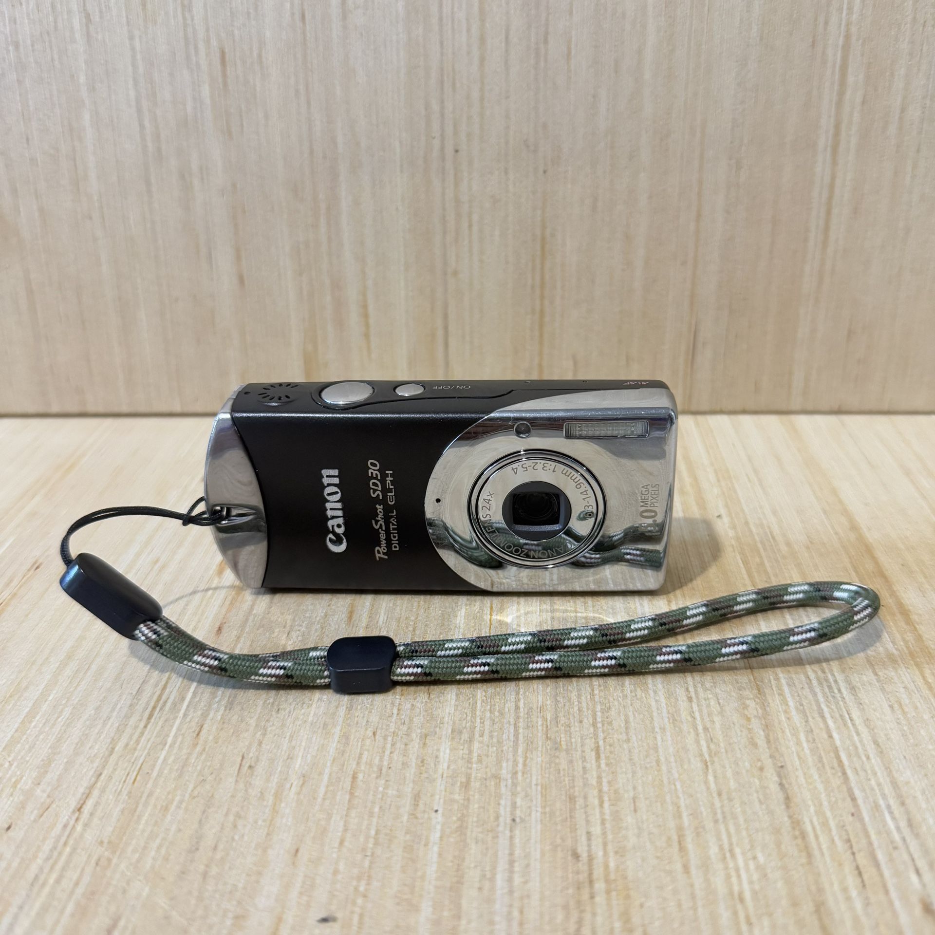 Canon Power Shot SD30 Digital Elph Black No Charger “UNTESTED” Turns On Read Blw