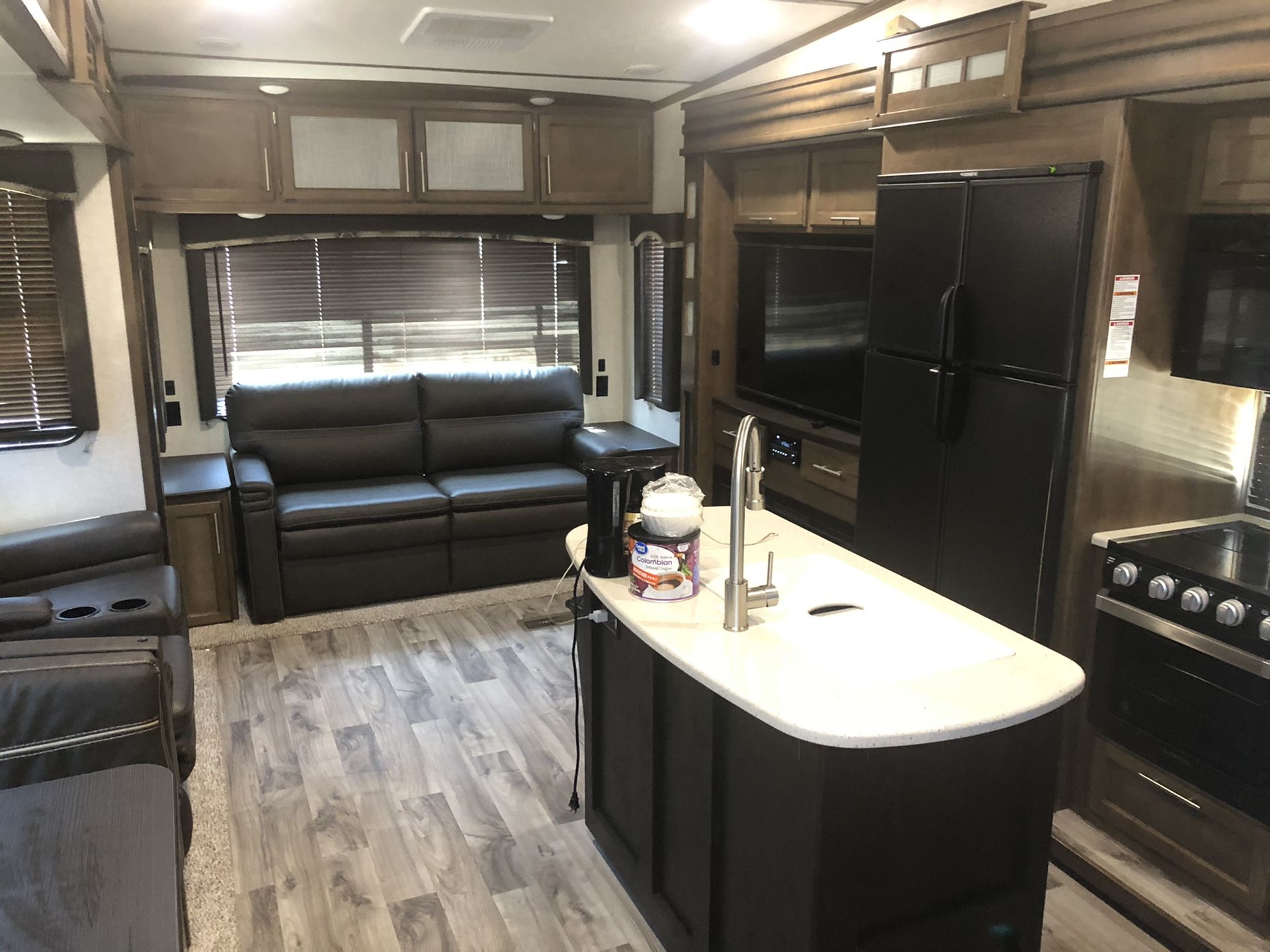 2019 Keystone Cougar 368MBI