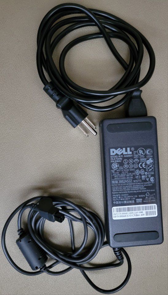 Genuine Dell Model:AA20031 AC Adapter Power Supply P/N: 9364U 70W 20VDC 3.5A OEM