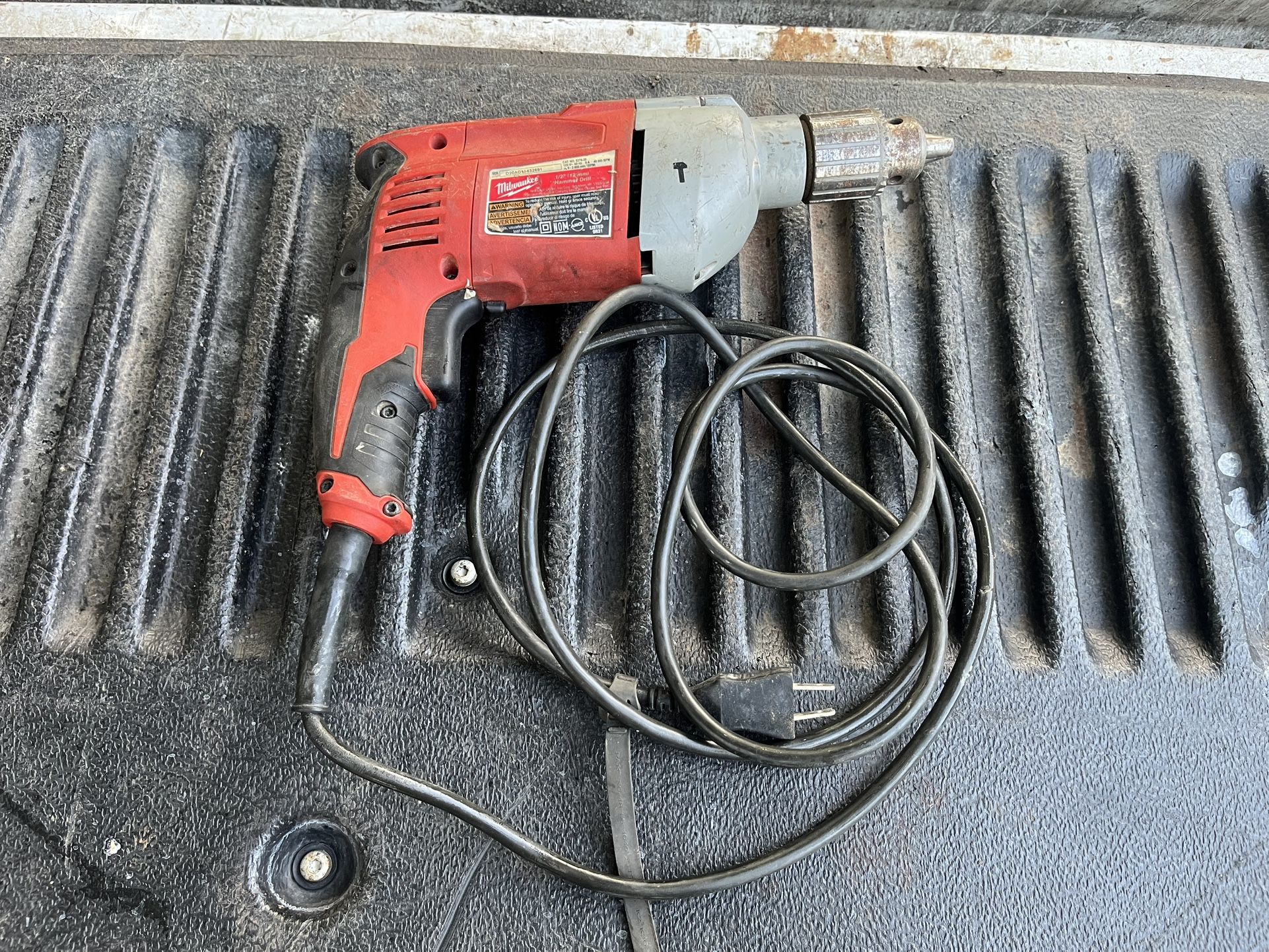 Milwaukee Corded Electric Hammer Drill Works Great