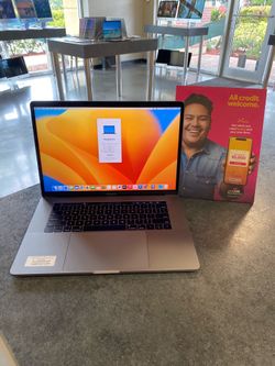 15” MacBook Pro 2.9GHz i7 (Quad Core) - TouchBar with Ventura!