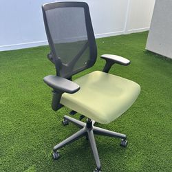 All Steel Fully Adjustable Office Chairs