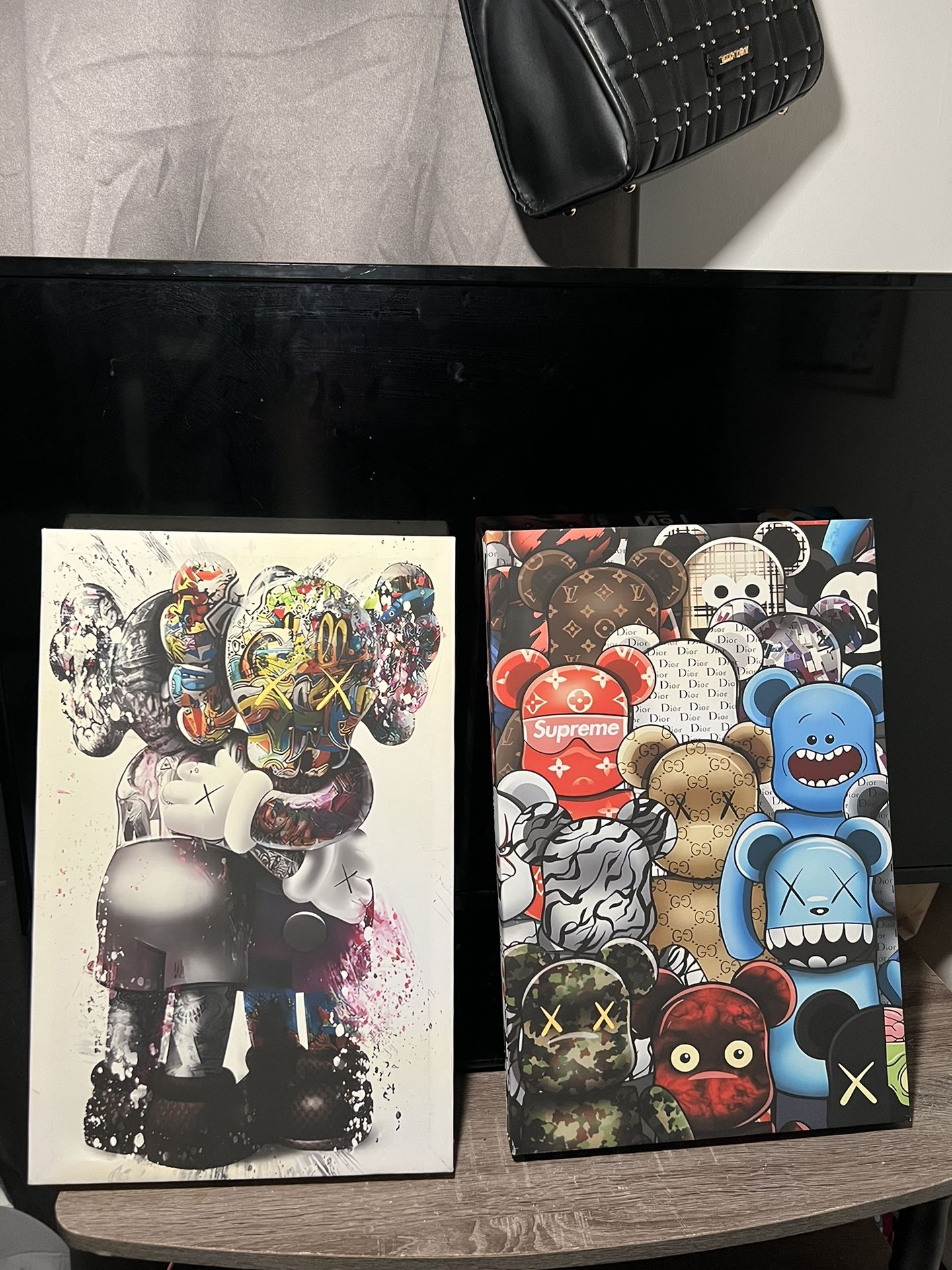 Kaws Canvas (printouts