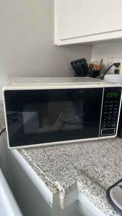 Mainstay Countertop Microwave