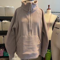Lululemon half zip fleece