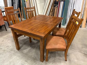 Dark Finished Mission Style Dining Table with 4 High Back Chairs ad Extension Leaf