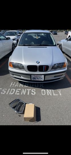 2000 BMW 323i