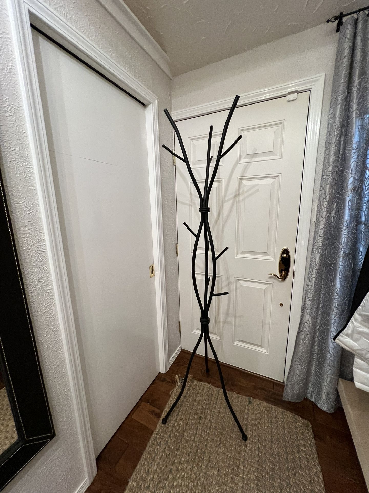 Coat Tree