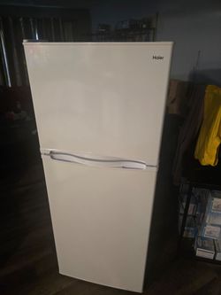Dorm size refrigerator