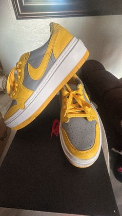 (WMNS) Air Force, Jordan1 Elevate low ‘cement grey varsity maize