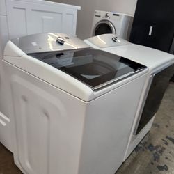SET KENMORE WASHER AND ELECTRIC DRYER LARGE 