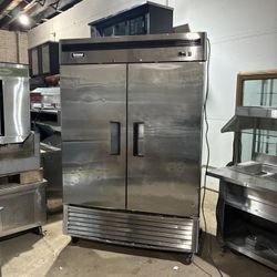 2 Door Freezer 