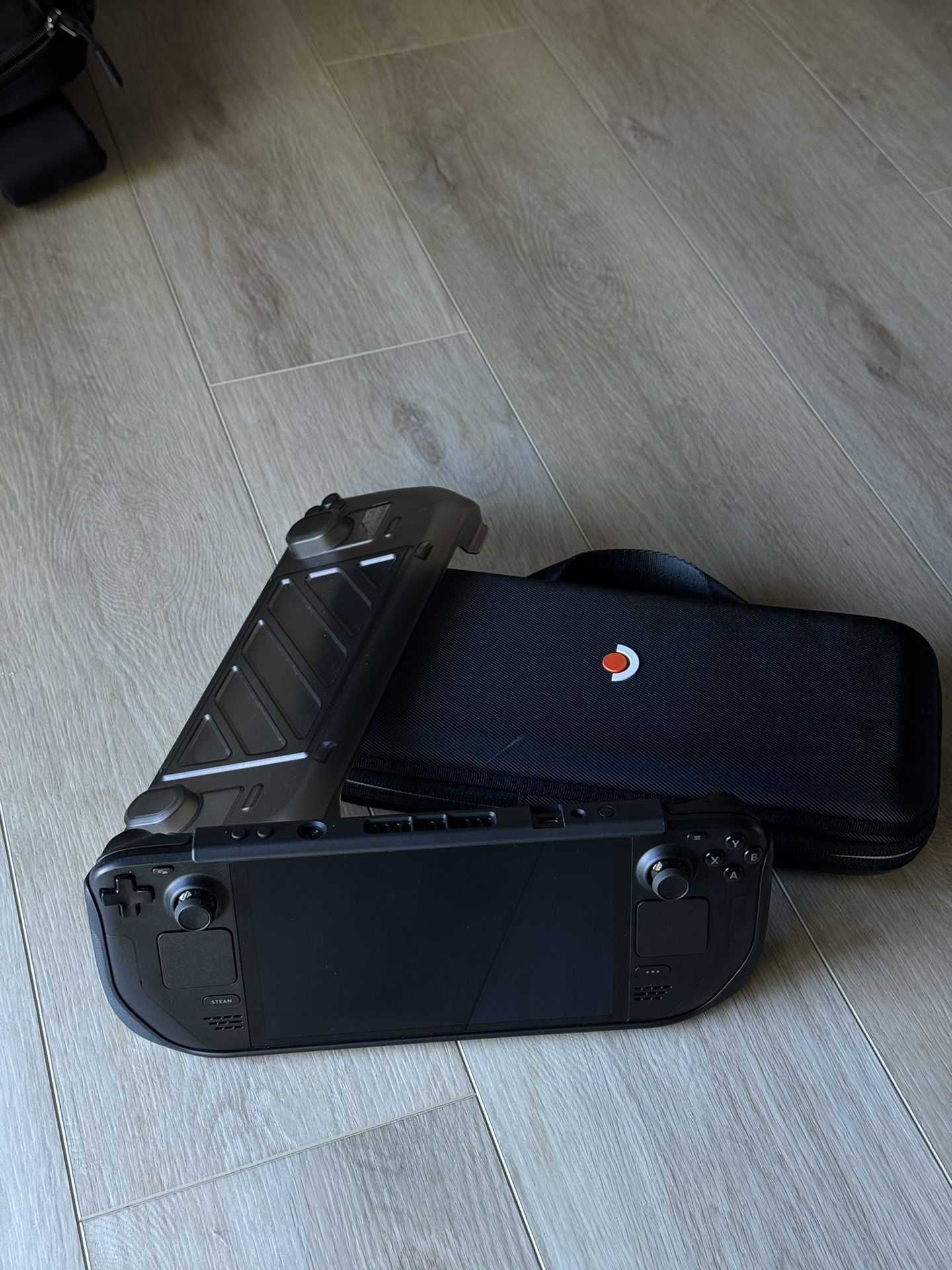 Steam Deck OLED 1TB + Case