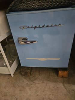 Blue mini retro fridge