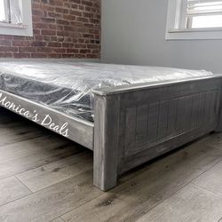 Full Solid Wood Bed With Mattress $380
