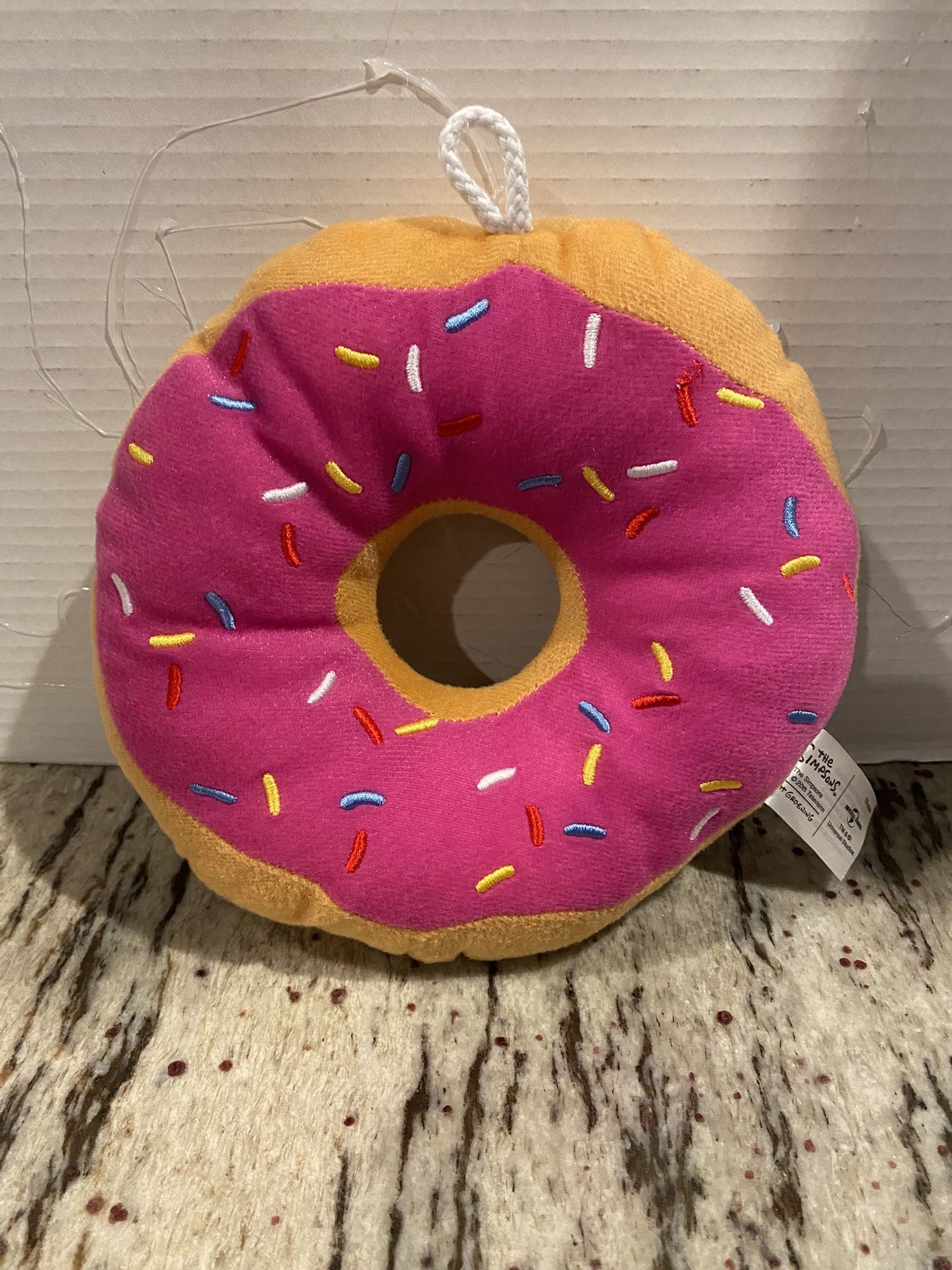 Simpsons Donut Plushie 9” Universal Sudios
