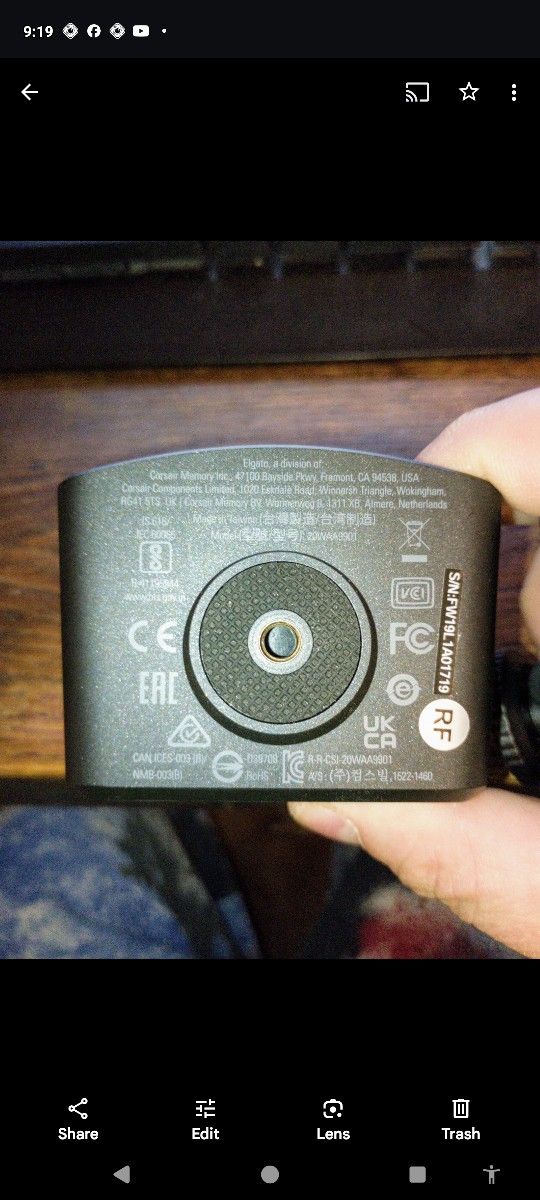Elgato Facecam - 1080p60 True Full HD Webcam for Live Streaming, Gaming, Video Calls, etc