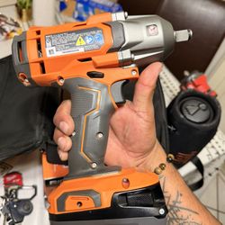 Ridgid impact wrench 1/2 kit 