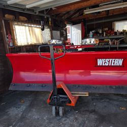 Western Snow Plow 8ft 