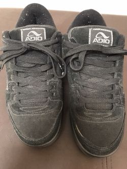Adio skate shoes