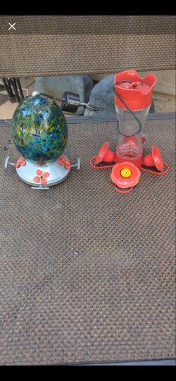 Hummingbird feeders