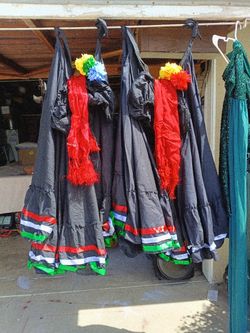 folklorico dresses