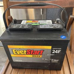 Car or truck battery like new asking $125 