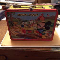 Early 1950's lunch box Mickey on one side Donald Duck on the other