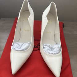 Designer inspired size 41 white patten pumps