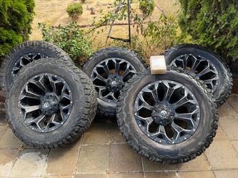 FUEL D546 ASSAULT 20x10 with bfgoodrich ko2 35” set of 5