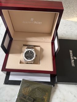 AP Watch for Man