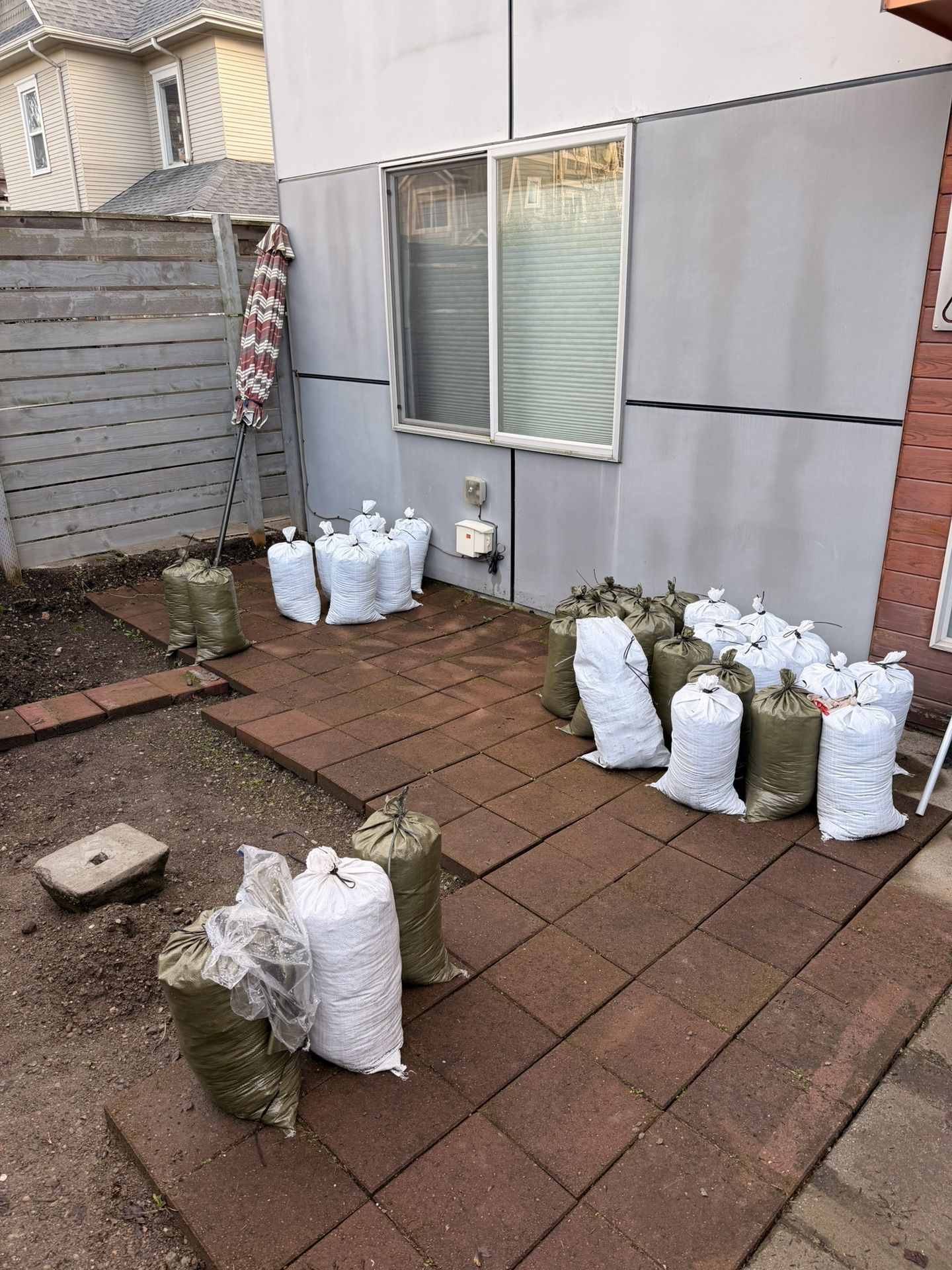 Free Dirt Soil in Bag