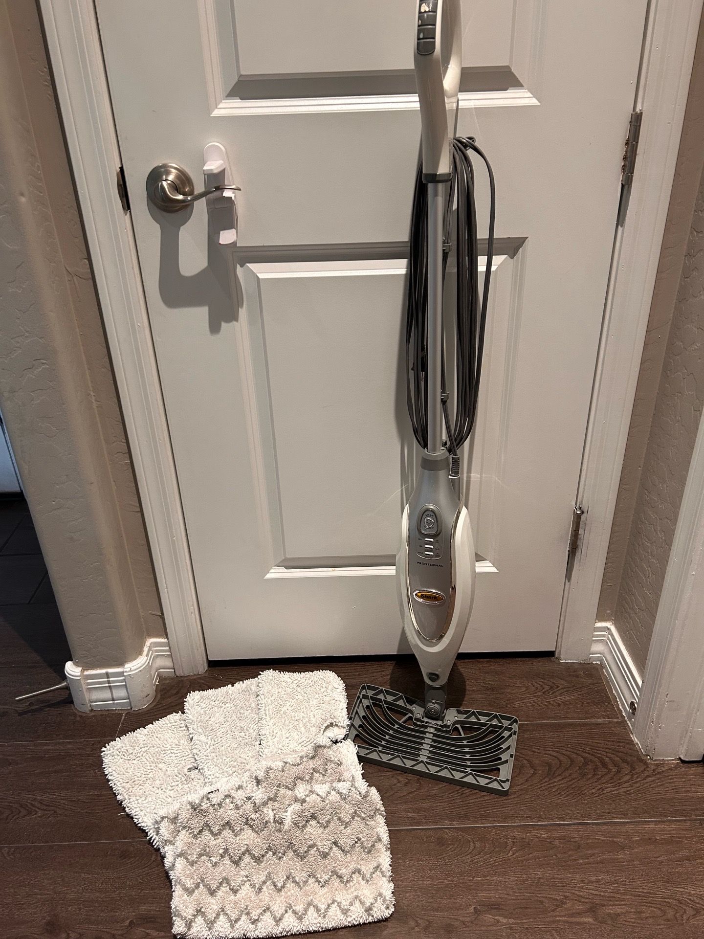 Shark professional steam mop
