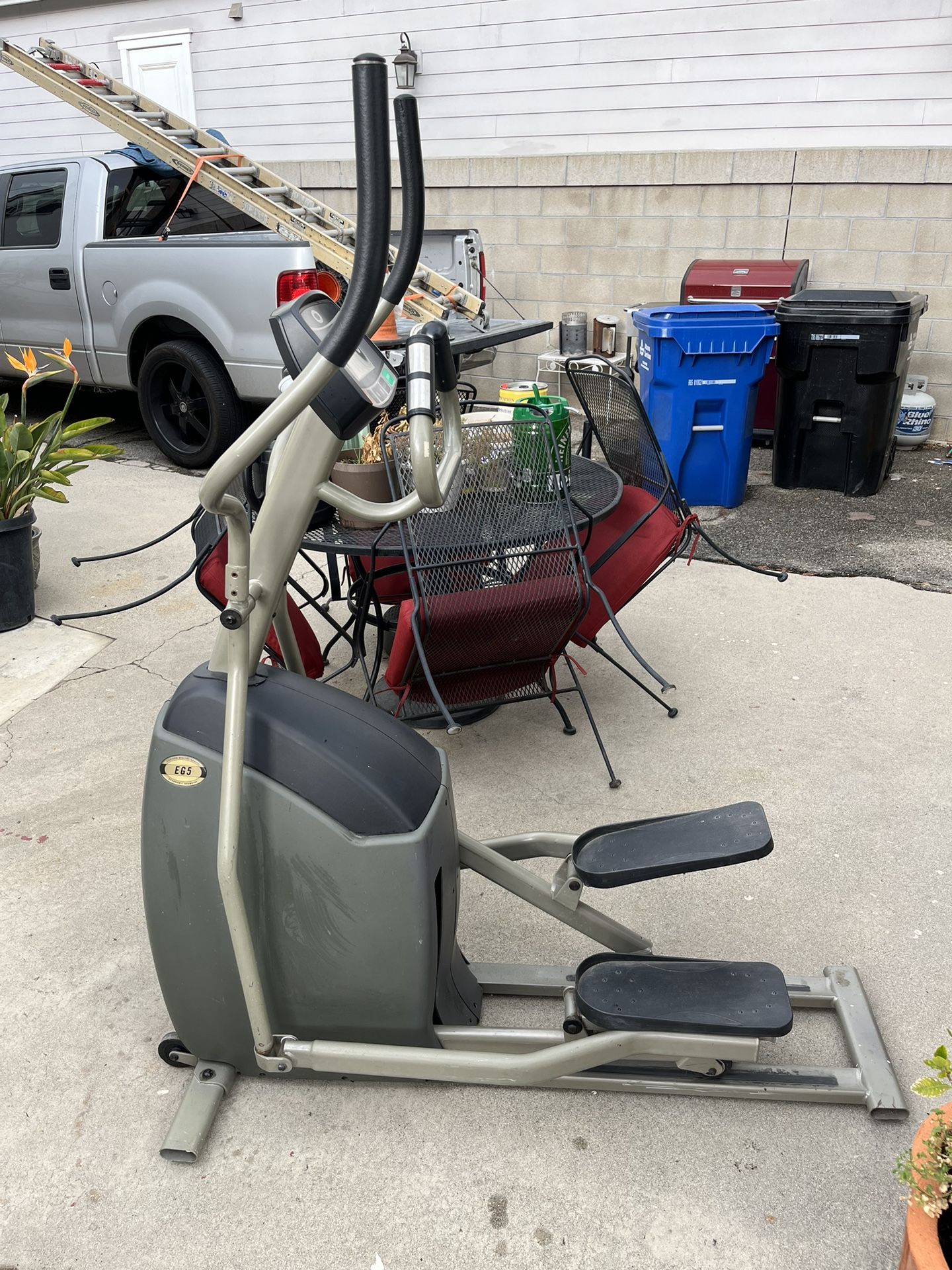 ELLIPTICAL Exercise Machine