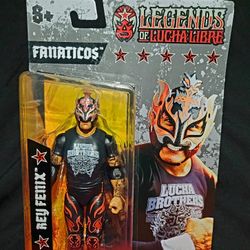 🦹Legends of Lucha Libre Fanaticos Wave 1 "Rey Fenix" Action Figure