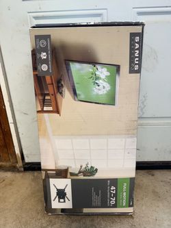 New Sanus Viewpoint Full-Motion TV Wall Mount
