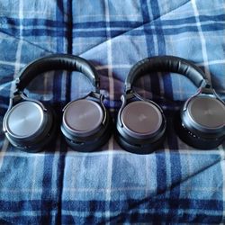 Corsair XT Gaming Headsets 