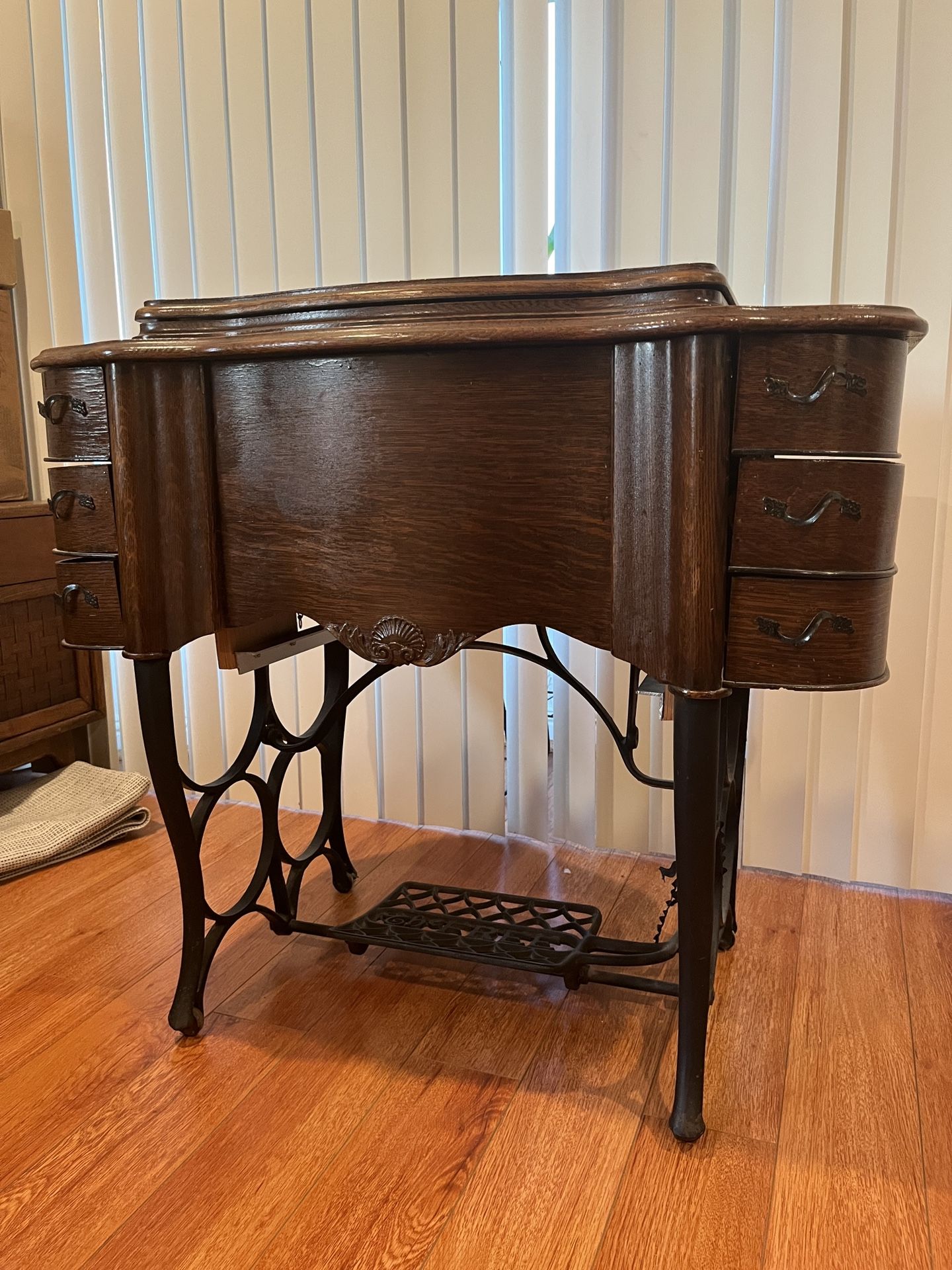 Antique Sewing Machine Cabinet (No Machine)