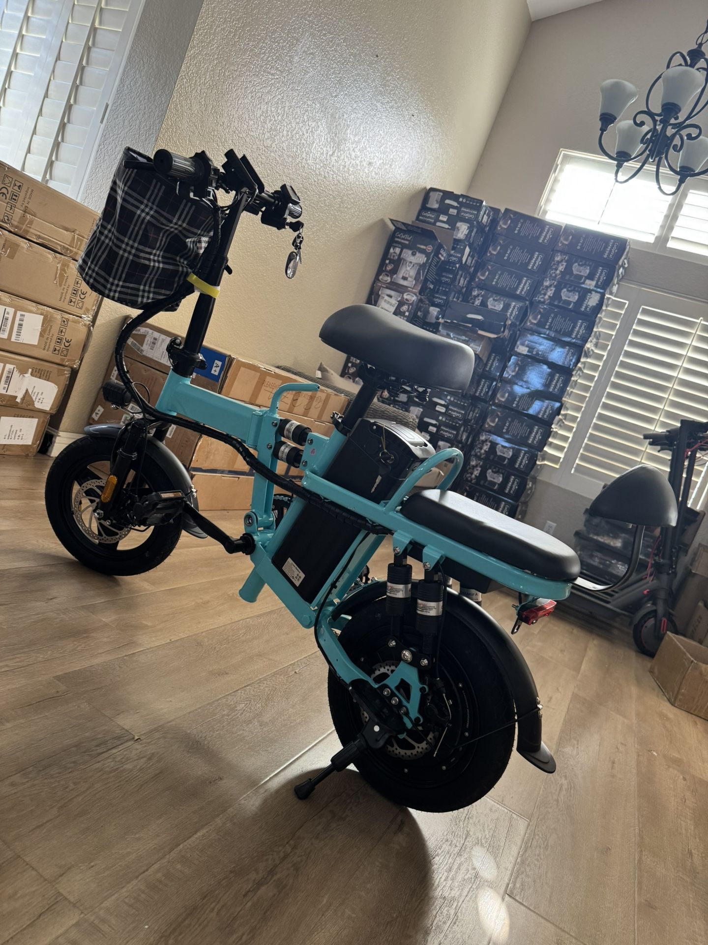 Foldable electric bicycle