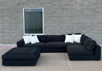 Cindy Crawford Nichols park Sectional couch
