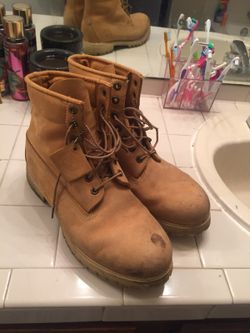 Tan timberlands