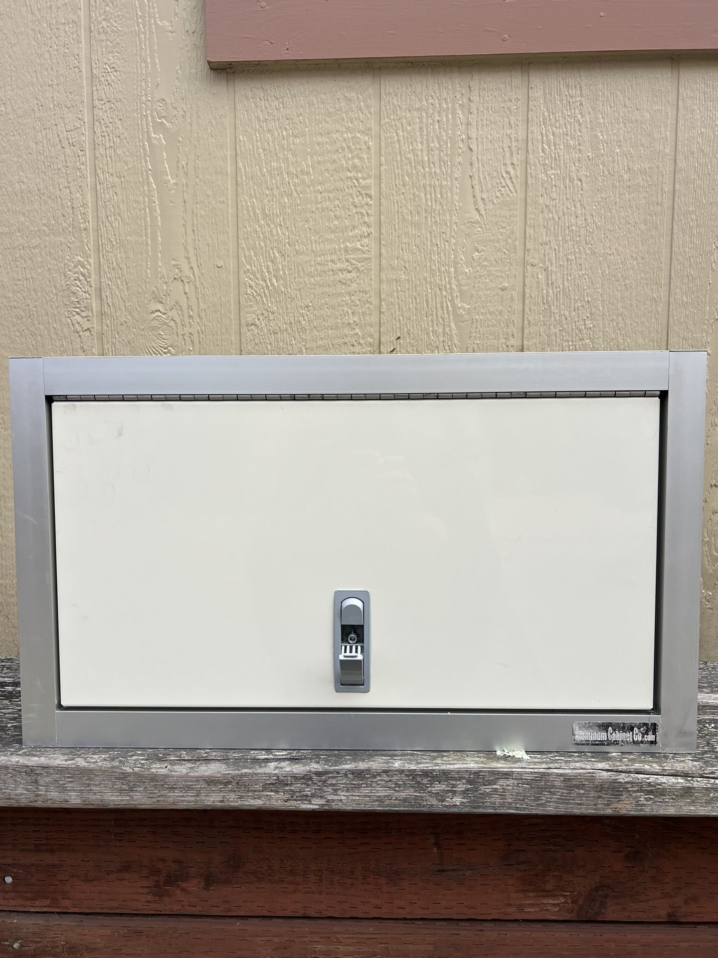 Van Overhead all Aluminum Cabinets