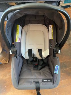 Graco Light Car seat